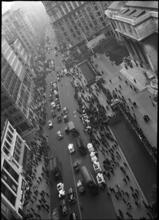 [People gathered for National Recovery Administration parade on Fifth Avenue.]