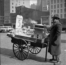 Hot Peanuts-Handcart.