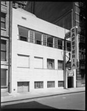 [Pearl and Water Street. Chase Cafeteria.]
