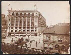 [Macy's Bldg.]