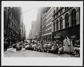 Prayer before Muslim Day Parade