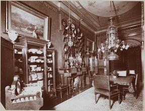 [Interiors, Chauncey M. Depew, Dining Room.]