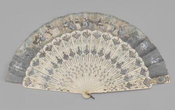 Folding brisé fan with lithographed leaf