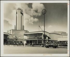 [New York World's Fair. Transportation area, Goodrich Tire exhibit. ]