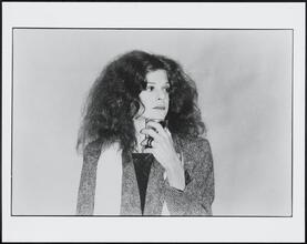 [Gilda Radner in "Gilda Radner - Live From New York".]