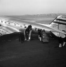 [TWA's The Lindbergh Line plane.]
