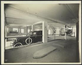 Commodore-Biltmore Garage.