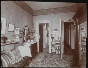 Residence, Miss Dodd, North Side of 21st St. Bet. 7th & 8th Aves.