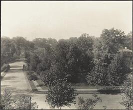 [Spuyten Duyvil Parkway from Dash Estate lots.]