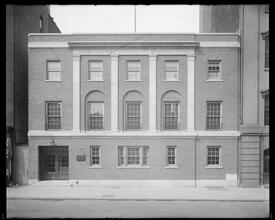 205 East 20th Street and 3rd Avenue. New York Osteopathic Hospital, exterior.