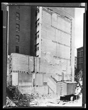 54th Street and Madison Avenue, S.E. corner. View, looking northwest at northerly section of east gable wall to Hotel Weylin, 1:14pm.