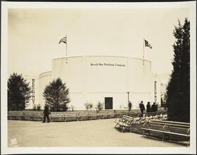 New York Worlds Fair. Beech-Nut Building