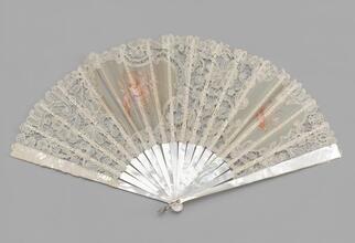 Folding fan of cream lace and painted gauze leaf