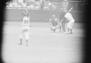 Brooklyn Dodgers vs. Cincinnati Reds