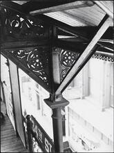 [34th Street elevated railroad station.]