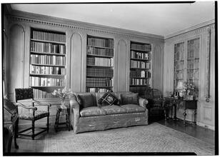 Richard Bernhard [residence]. Library to sofa.