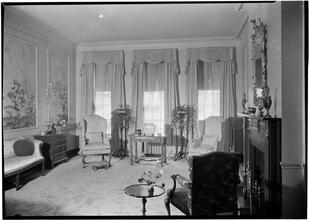 Mrs. R. Eldridge [residence]. Living room toward window.