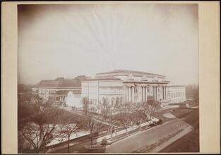 [Metropolitan Museum of Art.]