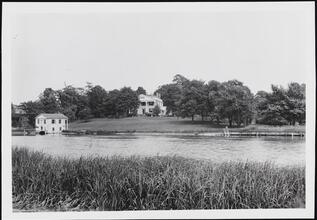 [Unidentified house in Flushing.]