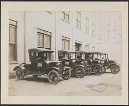 Automobile (Cars).