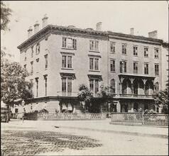 [Delamonico's, 14th Street and 5th Avenue.]
