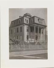 [Mansion on 138th Street and 7th Avenue.]