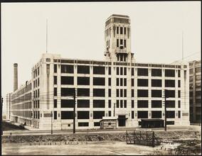 [American Chicle Company building.]
