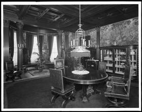 Bedford house, dining room.