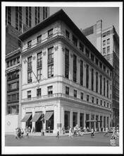 592-594 5th Avenue and 48th Street, S.W. corner. Black, Starr and Gorham.