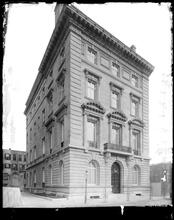 9 East 92nd Street. Hammond House.