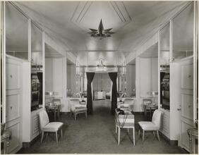 Richerd Hudnut Building, 693 5th Avenue [Reception room.]