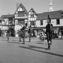 [Scottish band, Merrie England, New York World's Fair.]