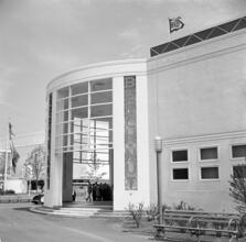 [Beech-Nut building, New York World's Fair.]