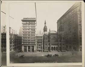 East Side of Fifth Ave. from 44 to 43 Sts.