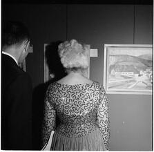 Art by Celebrities Sponsored by the Urban League [People at the art auction.]