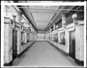 5th Avenue and 20th Street. Union Ex. National Bank, general interior.