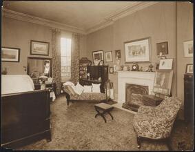 [Cross residence, 6 Washington Square North.]