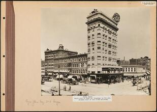 Broadway and 42nd Street [Broadway & 26th Street to Broadway & 42nd Street]