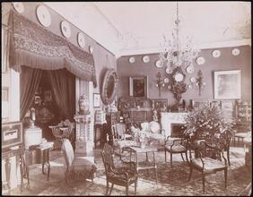 [Unidentified drawing room.]