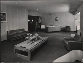 Office Building at 445 Park Avenue [Ford Motor Company offices.]
