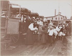 Charities, Christian Herald's Children's Home Excursion.
