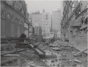 Untitled [The demolition of Pennsylvania Station, 1964-1965.]