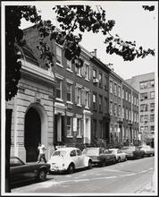 [Bedford Street between Christopher and Grove Streets.]
