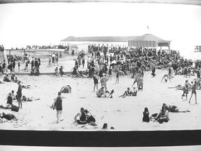 untitled [Brighton Beach]