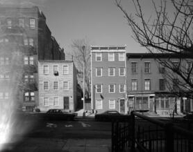 [Michael Vanderhoef house, 40 Hicks Street, and Joseph Bennett house, 38 Hicks Street.]