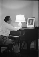 Christopher Lynch [Christopher Lynch, Irish tenor, at a piano.]