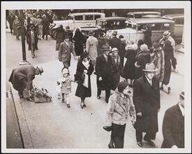 [Easter parade.]