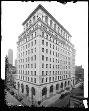 Willoughby Street and Pearl Street. Brooklyn Edison Building.