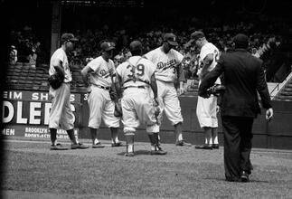 Brooklyn Dodgers vs. Cincinnati Reds