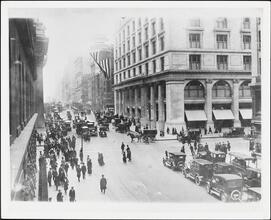 [5th Avenue and 34th Street.]
